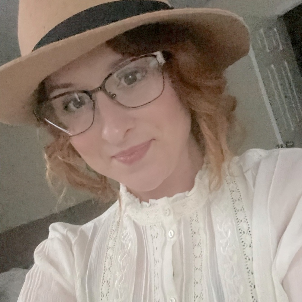 Find the BEST deals with Bailey! Designer, hipster, vintage, you name it!